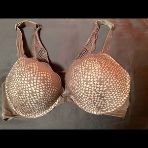 Victoria’s Secret Tan Bra with Back Scallops